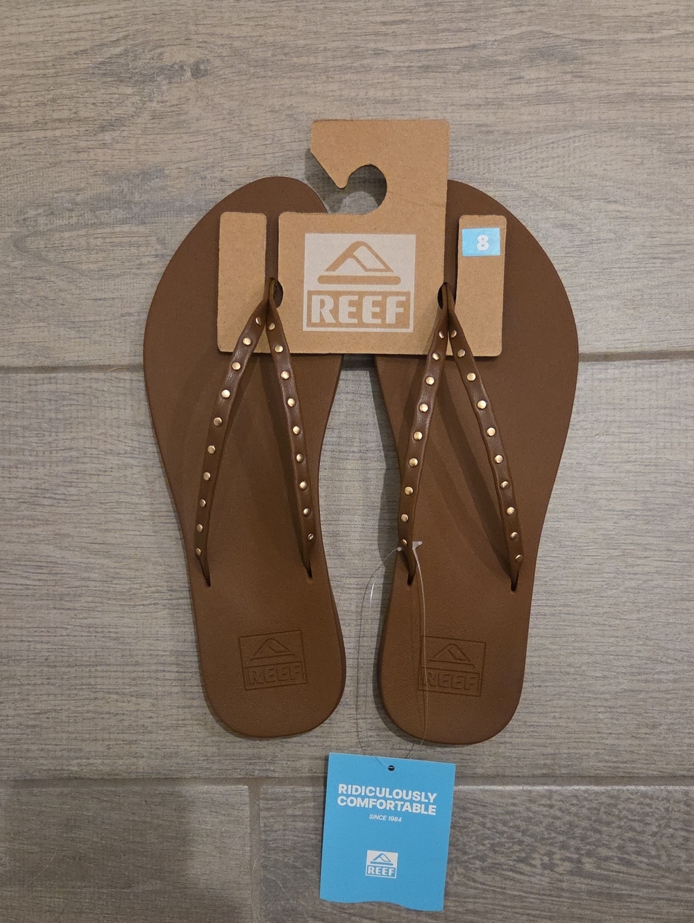 Reef Cushion Slim Stud Women's Brown Flip Flop Sandals Gold Studs CK0491 Sz 8